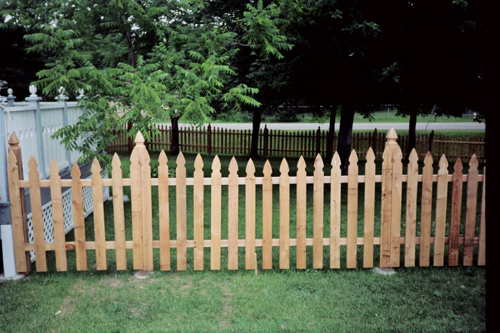 What is the strongest type of fencing?
