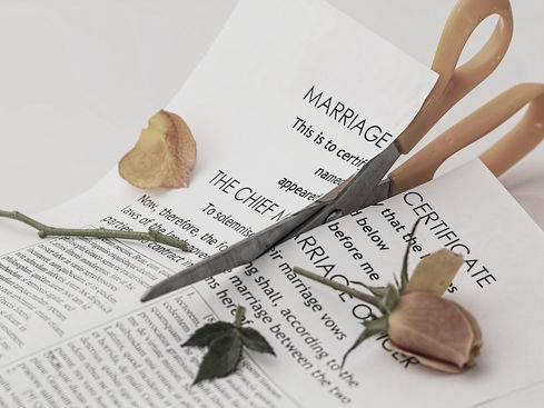 "Wir sind sehr verschieden und nicht glücklich. Sollen wir der Kinder wegen zusammenbleiben?"