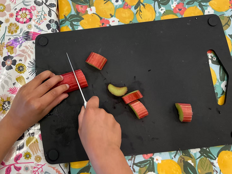 Rhubarb Compote with Crumble