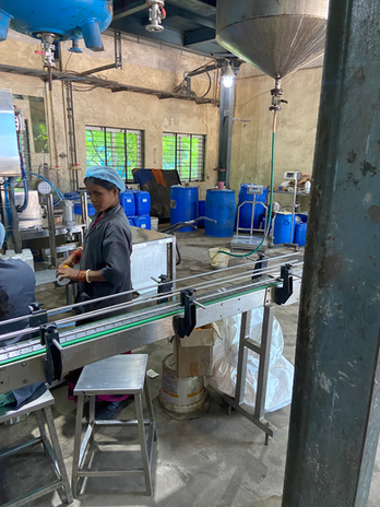LIQUID FILLING 1.heic