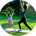 Yoga mit Mutter Kopie.png