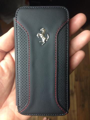 ภาพขนาดย่อ: เคสไอโฟน 5 5S Ferrari ของแท้อย่างดี ของใหม่