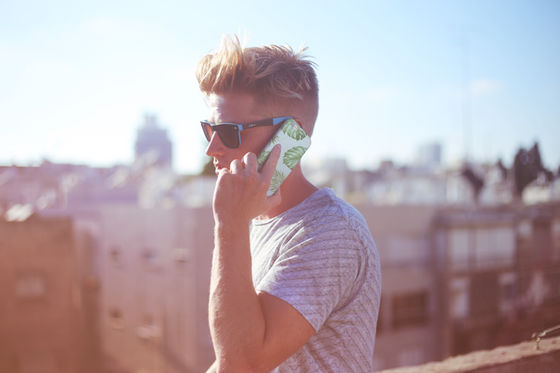 When Was The Last Time You Chatted To A Stranger?