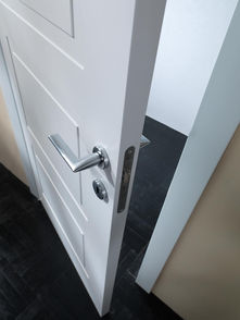 porta in legno, porte in legno gazzo, porte personalizzate, porte interne laccate, tondin serramenti