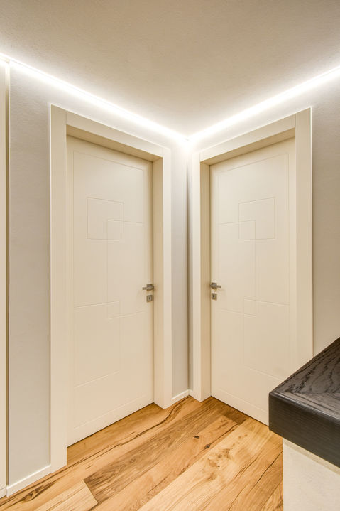 porte interne in legno, porte in legno con incisioni, porte su misura, porte in legno su misura, serramenti tondin, tondin porte gazzo