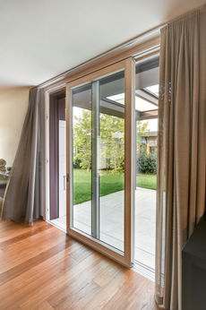 alzanti scorrevoli in legno alluminio personalizzabile