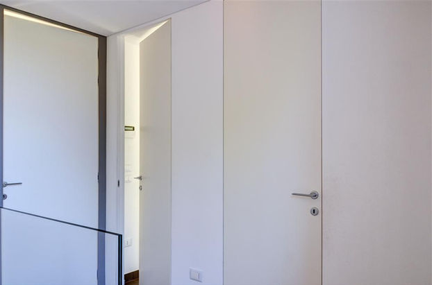 porte interne in legno a filo muro