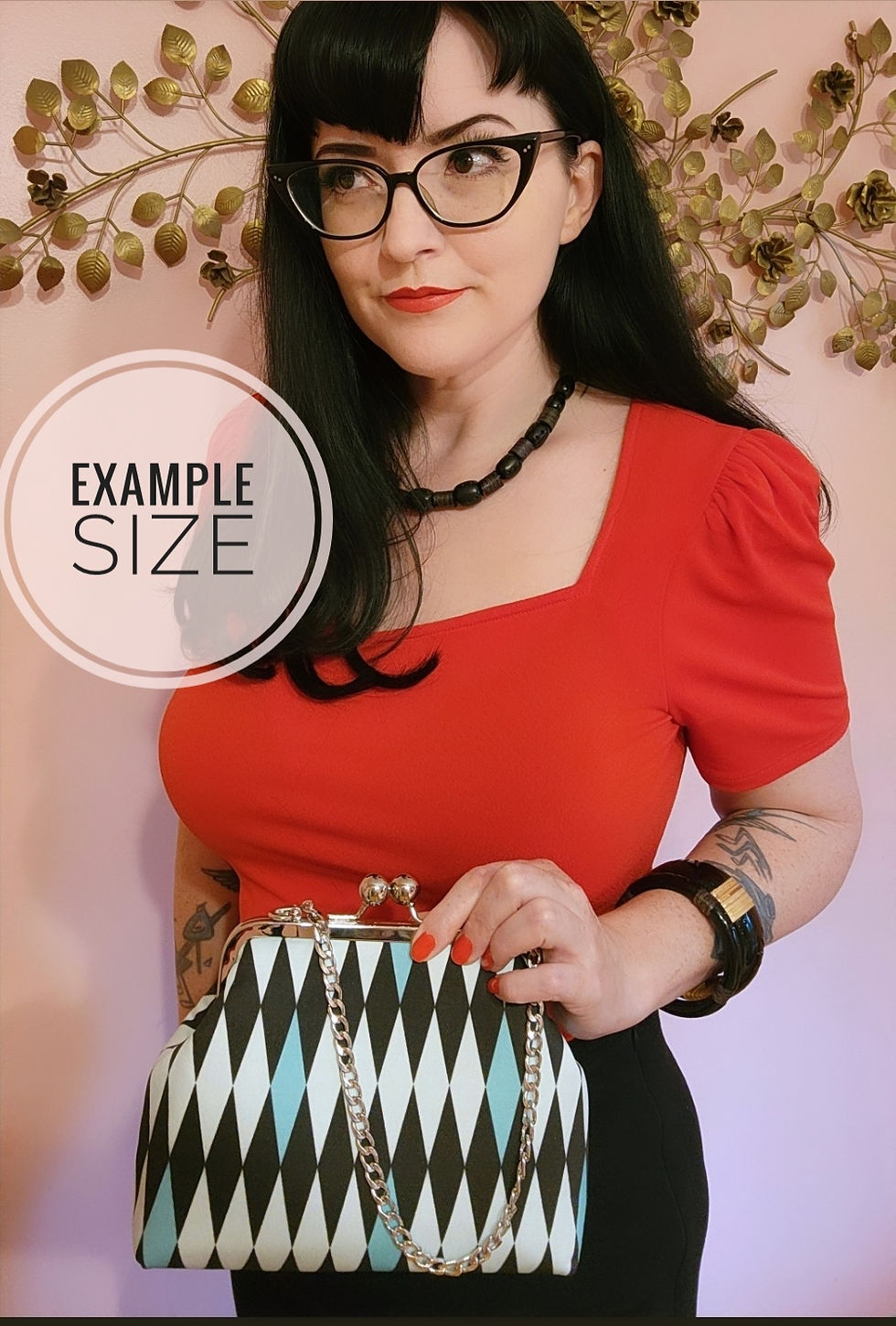 Thumbnail: Gothic Coquette Pink Bat Kisslock Clutch Purse