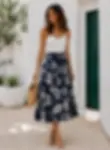 Jupe longue bohème chic Ycoo portée avec top blanc