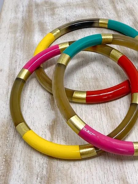 Miniature : Collection Summer de bracelets en corne naturelle Nayda Diaries