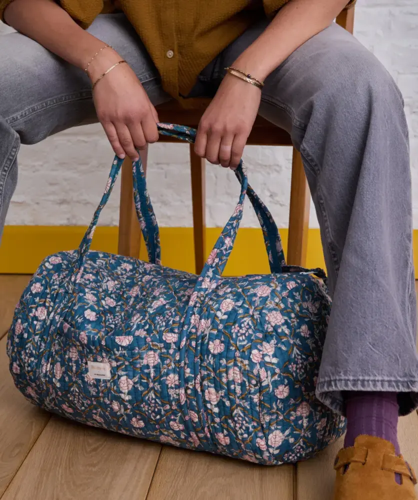 Miniature : Vue complète du sac week-end Albertine Bleu en tissu artisanal