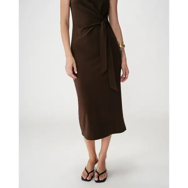 Miniature : Robe fluide sans manches chocolat silhouette été