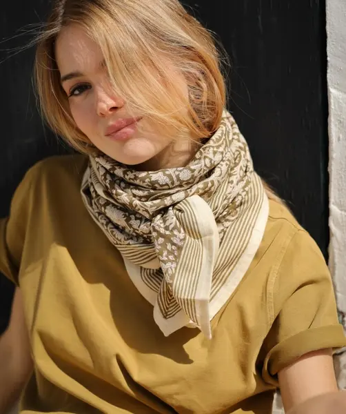 Foulard femme fetes des meres