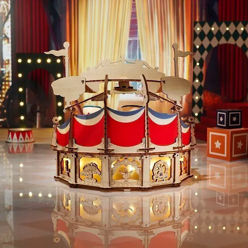 Miniature : Boite à musique Manège Cirque