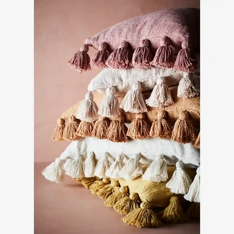 Miniature : Coussin avec pompon en coton effet lin