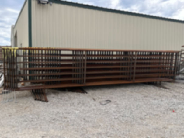 Free Standing 24' Panels