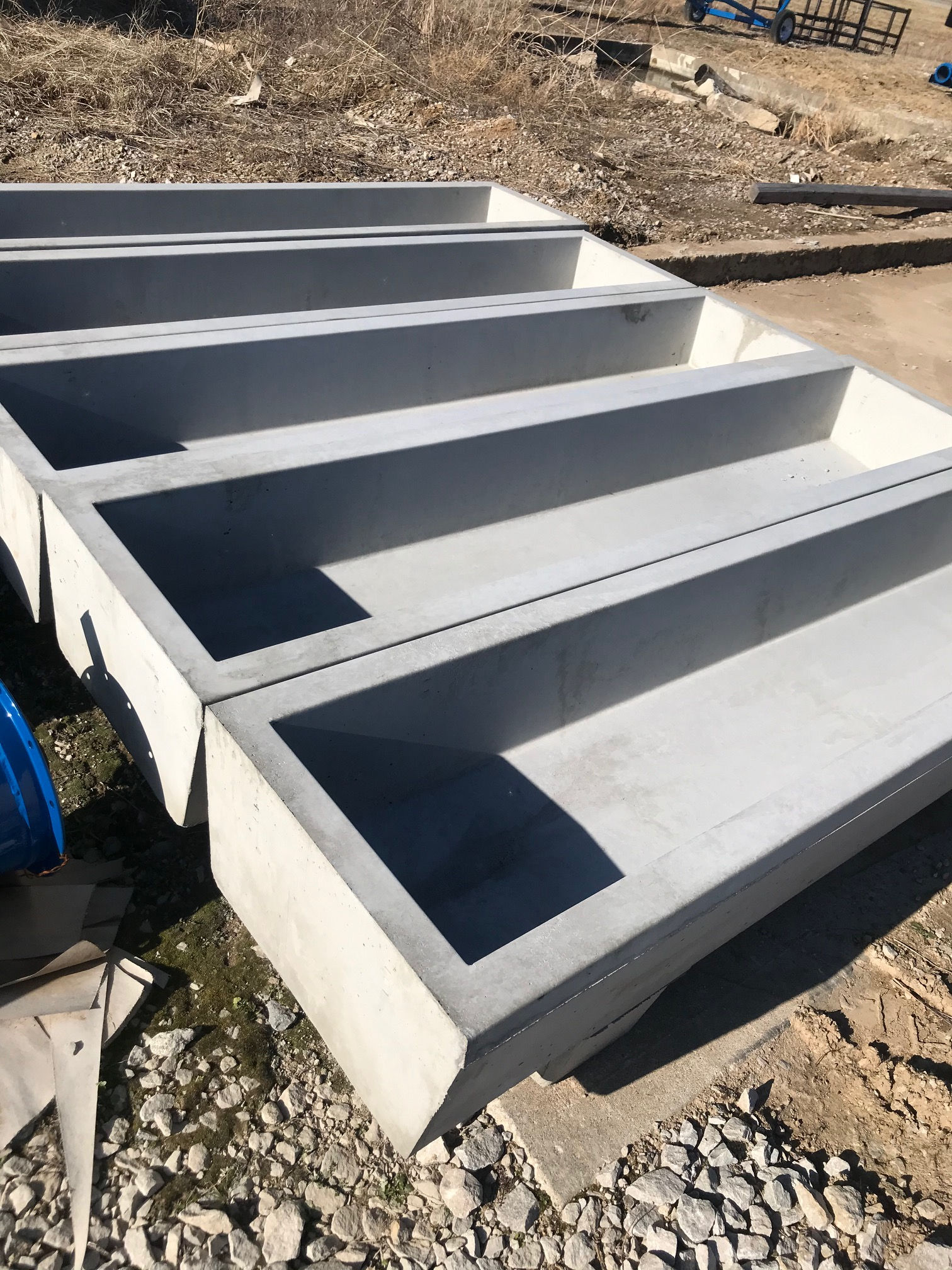 Concrete Feed Bunks 8'