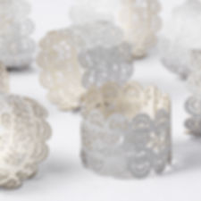 Lekoch 50pcs Lace Paper Napkin Rings Shiny Silver Disposable Napkin Rings