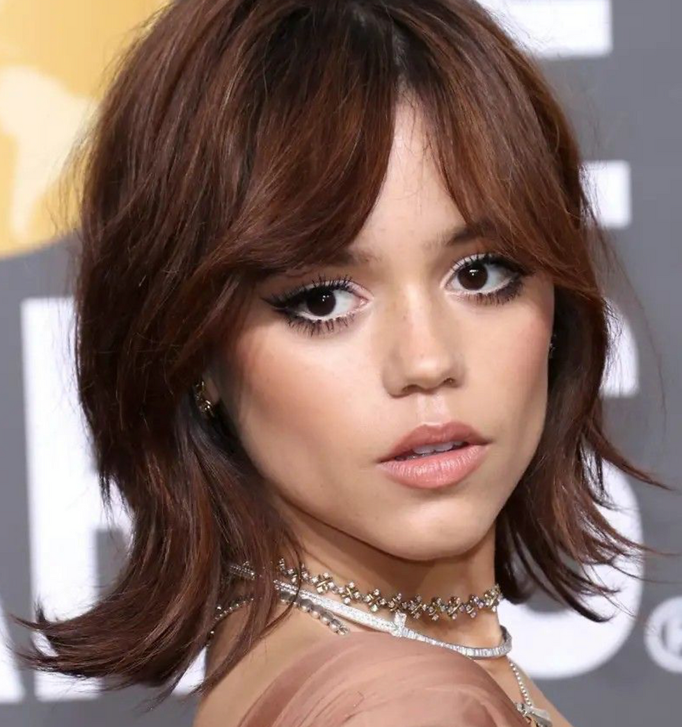 Warm hair colour suit Jenna Ortega's skin tone - Zazu Feu color analysis