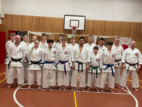 Verdensmester i holdkata Sensei Koji Arimoto