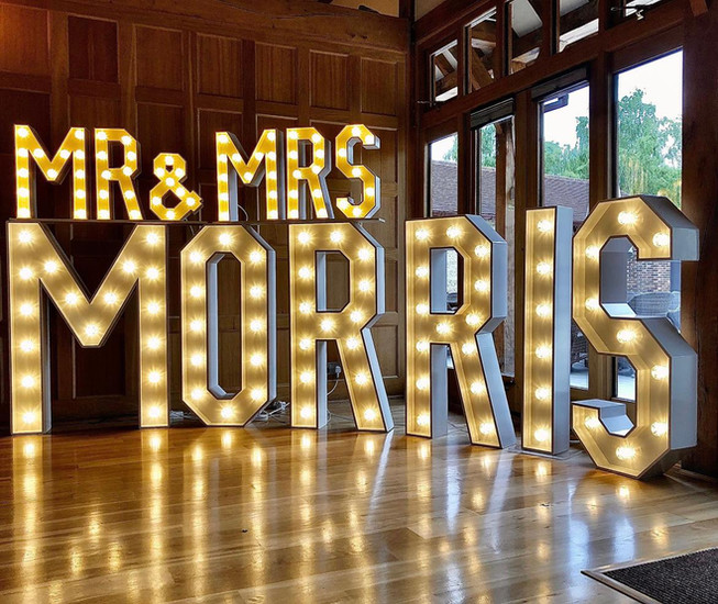 4ft LED Character - Mr&Mrs Morris