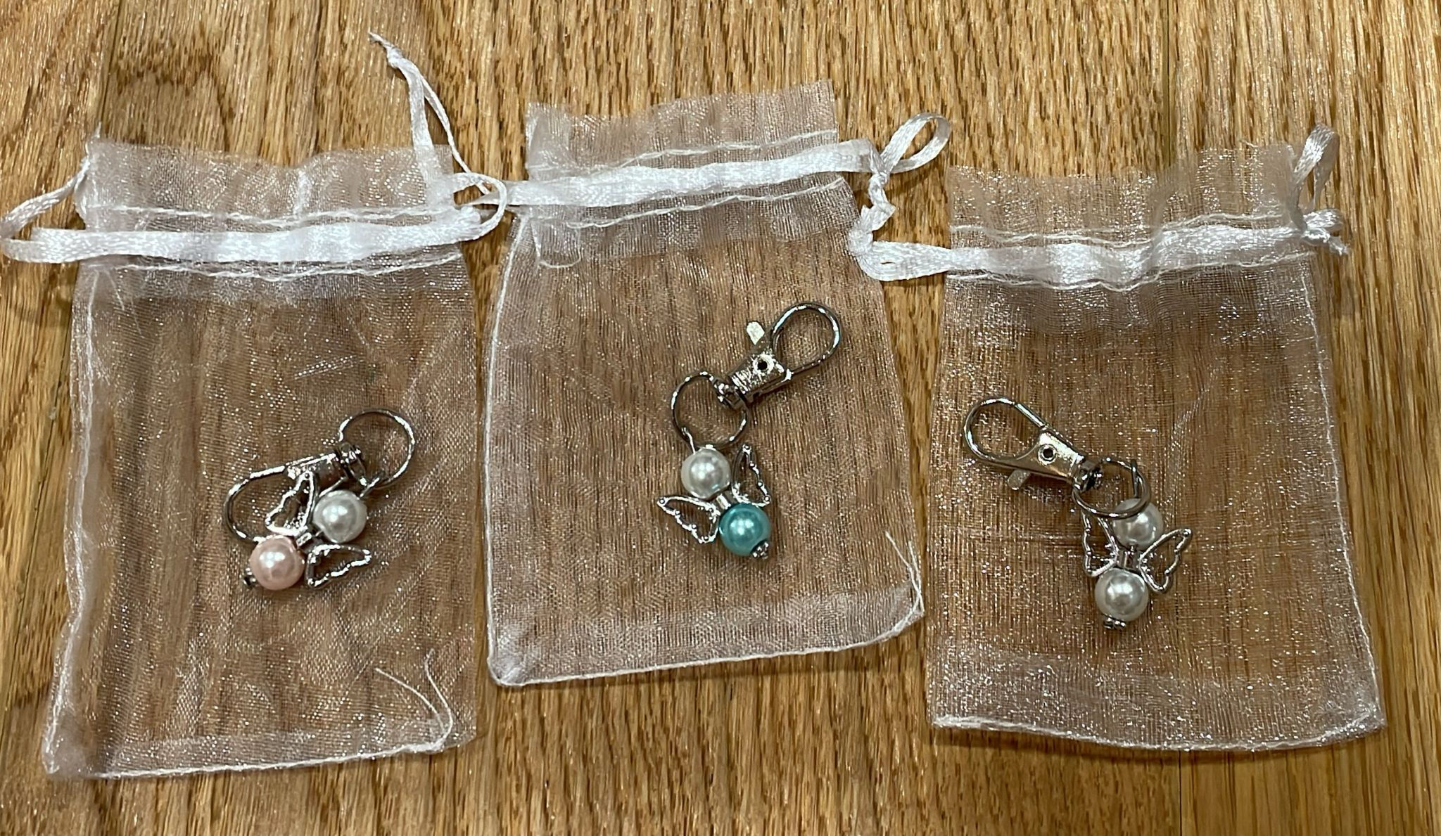 ✨ Schutzengel-Schlüsselanhänger mit Geschenksäckchen