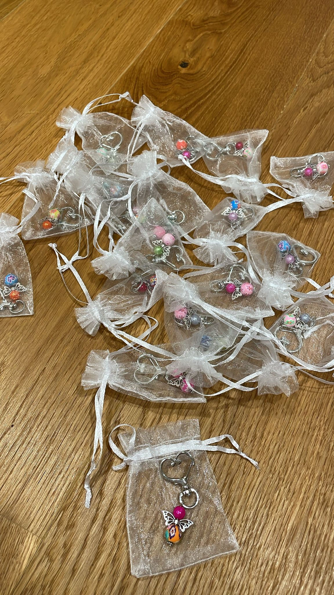 ✨ Schutzengel-Herz-Schlüsselanhänger mit Geschenksäckchen