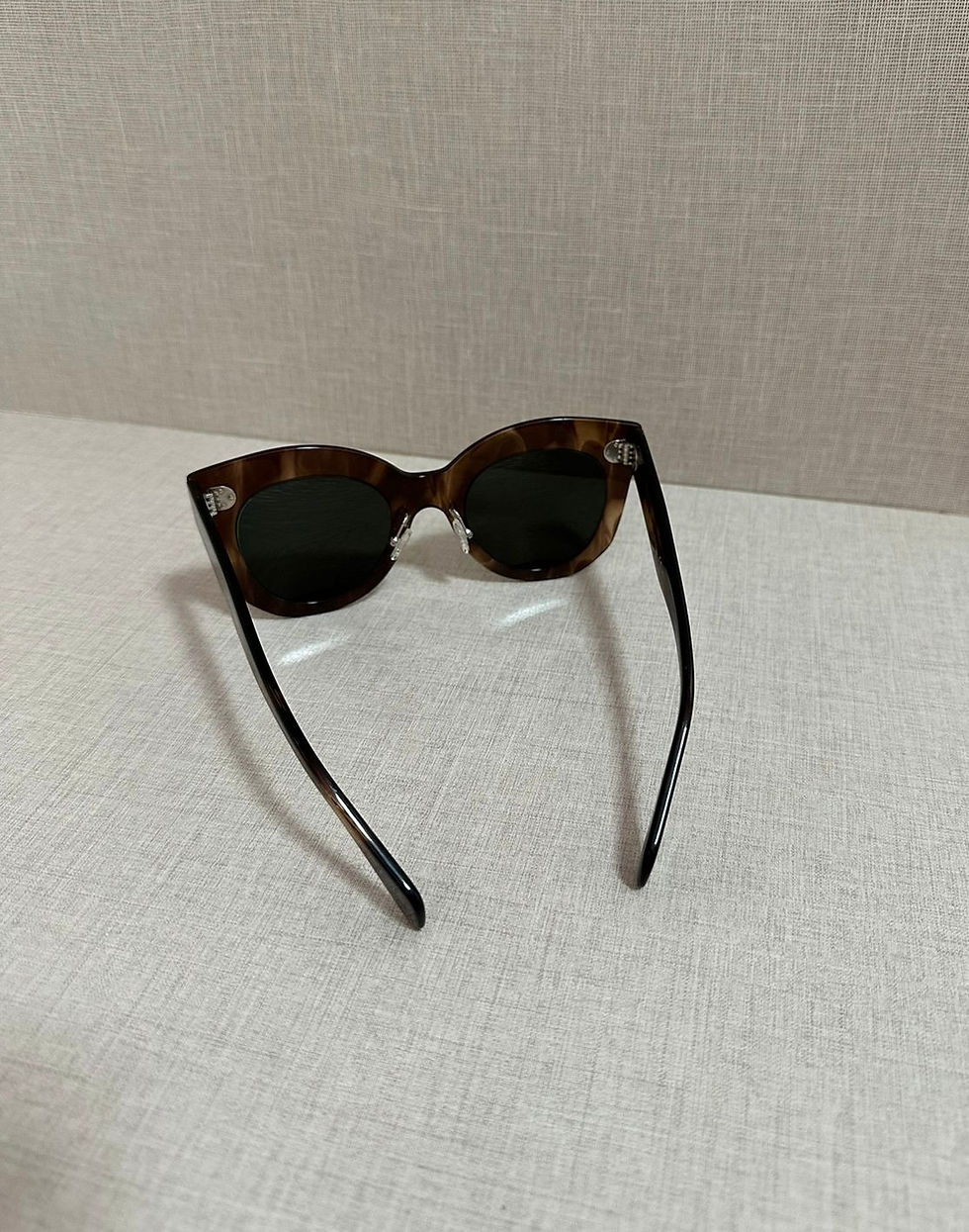 Miniatura: Óculos Celine Chris Gatinho 