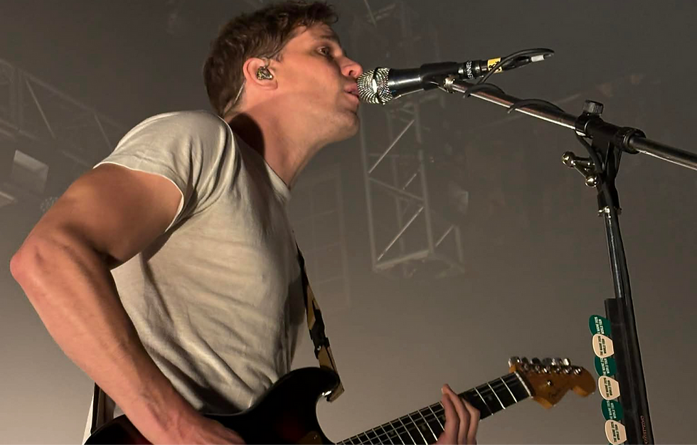 I Love You But I Chose The Maine’s Dance Party Vibes