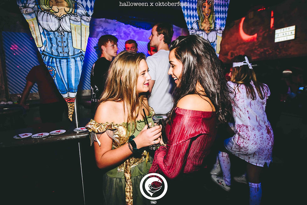 HalloweenOktoberfest144