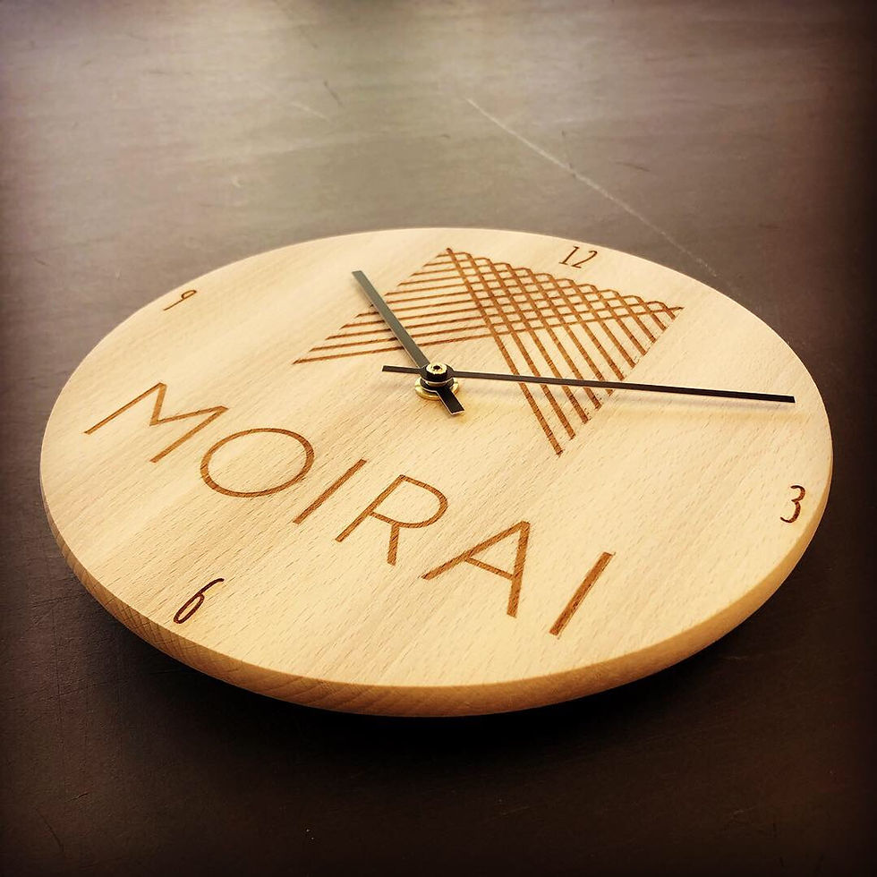 Miniaturbild: Holzuhr mit individueller Lasergravur 21 cm