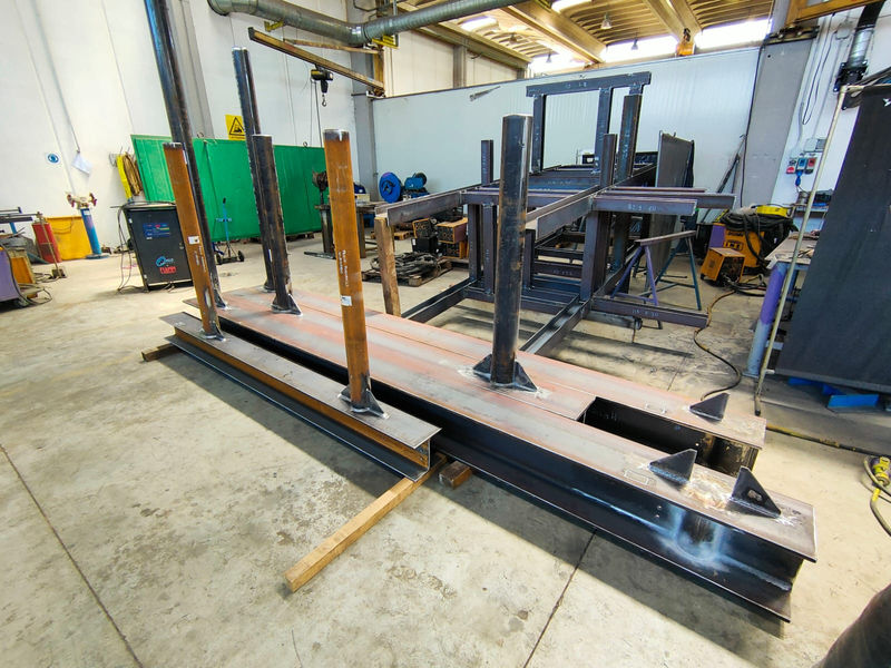 Travi e supporti multidisciplinari - Saldatura e carpenteria metallica