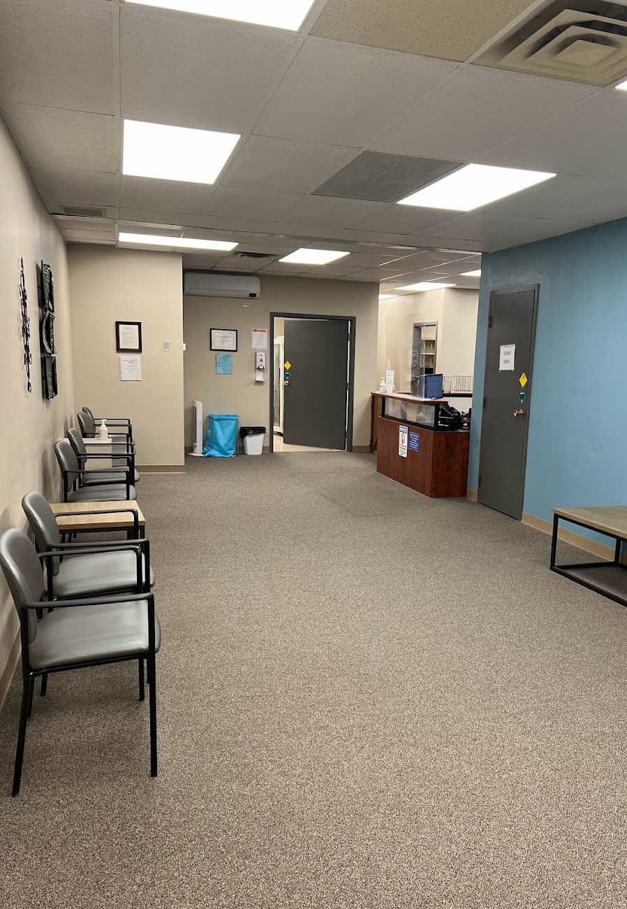 Picture of the lobby of the chinook lung function clinic