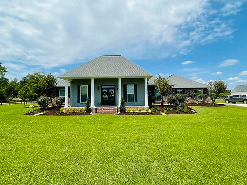 lawn care metairie.jpg