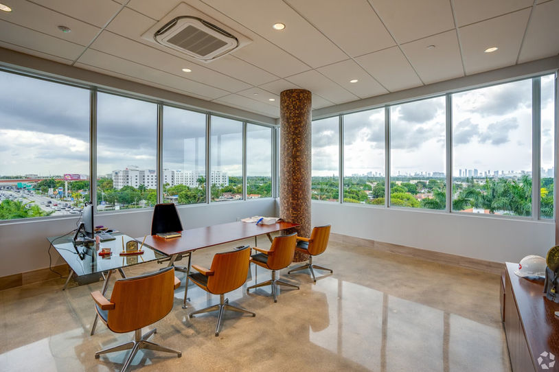 850-NW-42nd-Ave-Miami-FL-Ofiice-16-LargeHighDefinition.jpeg