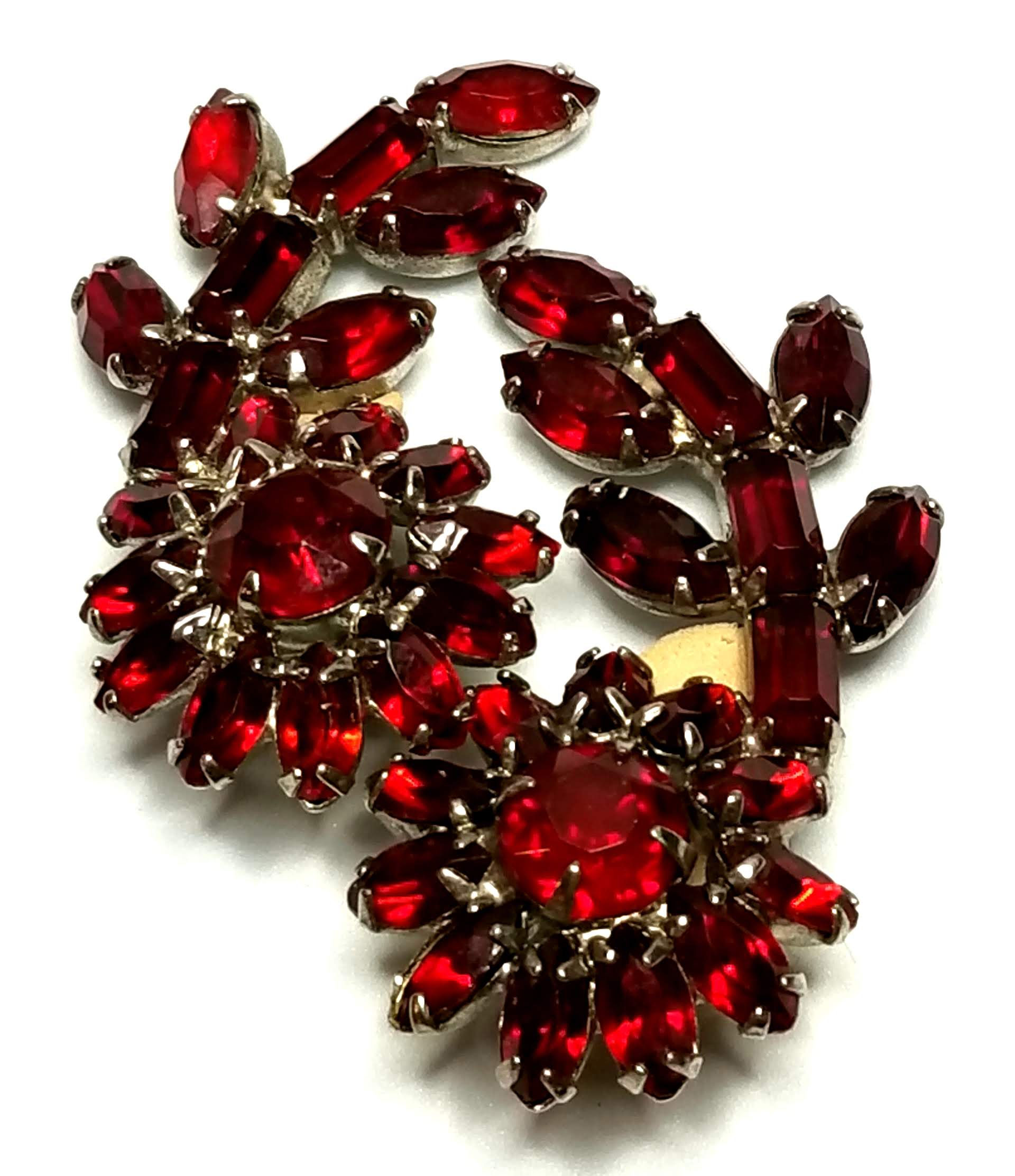 Designer by provenance, earrings, clip on, flower motif, red stones, silver tone