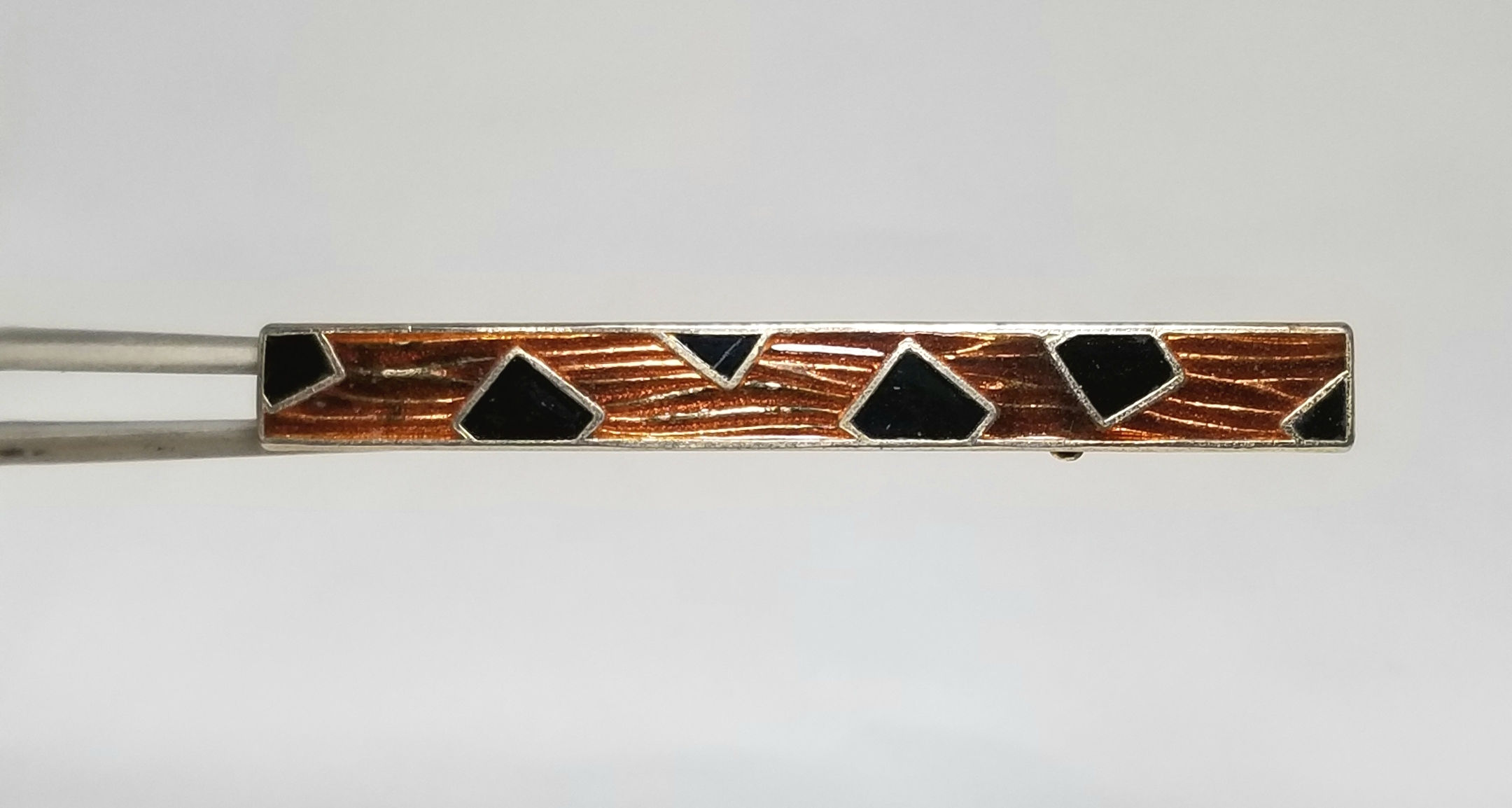 Designer by provenance, brooch, brown and black patterned brooch, 2 1/2 inch