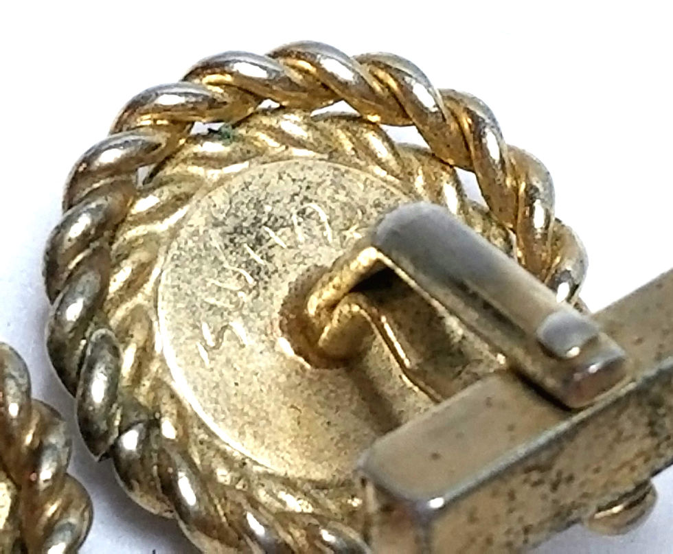Thumbnail: Designer by Swank, cuff links, braided wreath motif in gold tone, 3/4 inch.
