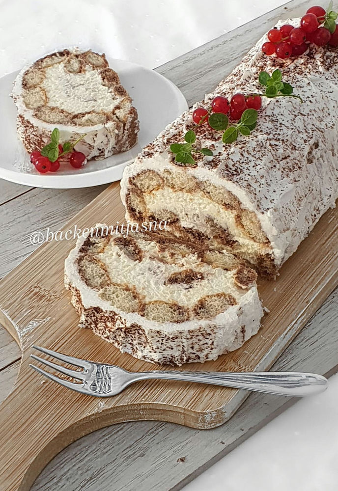 No Bake Tiramisu Roll Cake