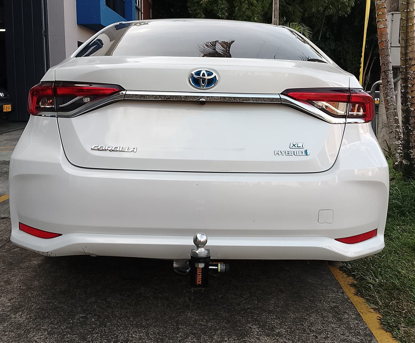 Tiro De Arrastre Para Toyota Corolla Sedan (2019-2026) Con Accesorios