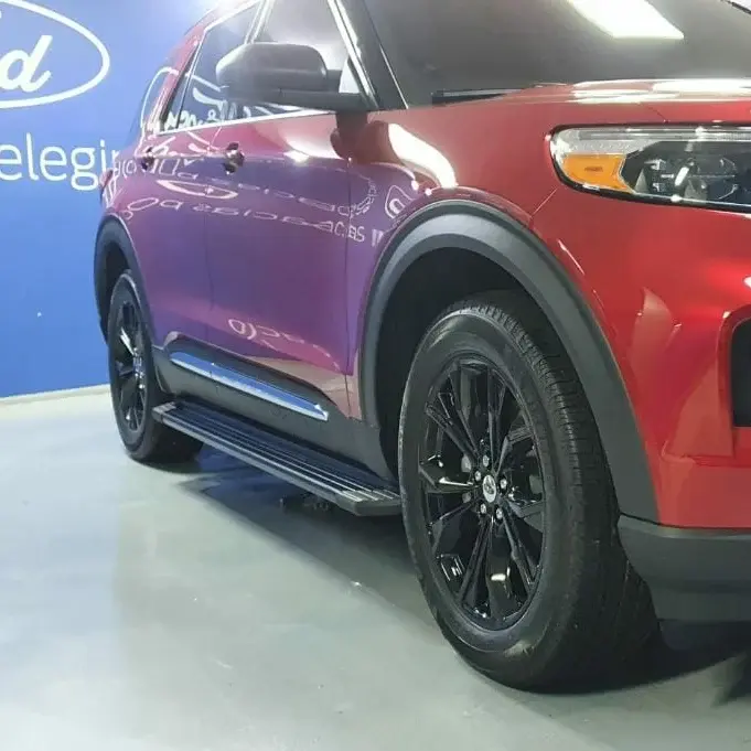 Estribos Planos Aluminio Negro Total Para Ford Explorer (2019-2026)