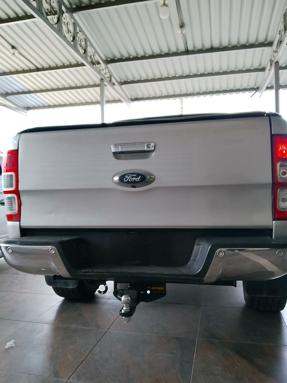 Tiro De Arrastre Para Ford Ranger XL / XLS / XLT / FX4 (2013-2023)