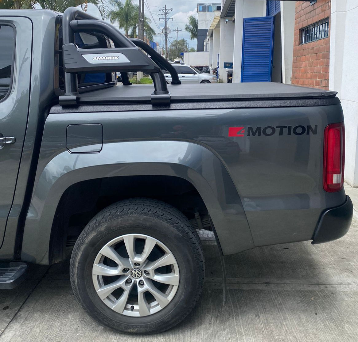 Barra Deportiva Negra Volkswagen Amarok (2010-2023)