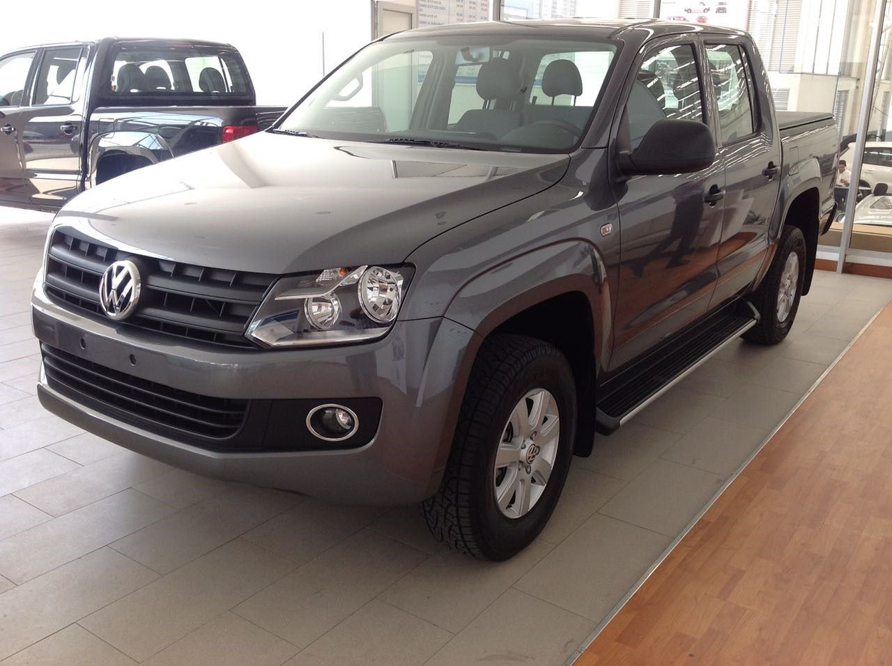 Estribos Planos Aluminio Encauchetado Para Volkswagen Amarok