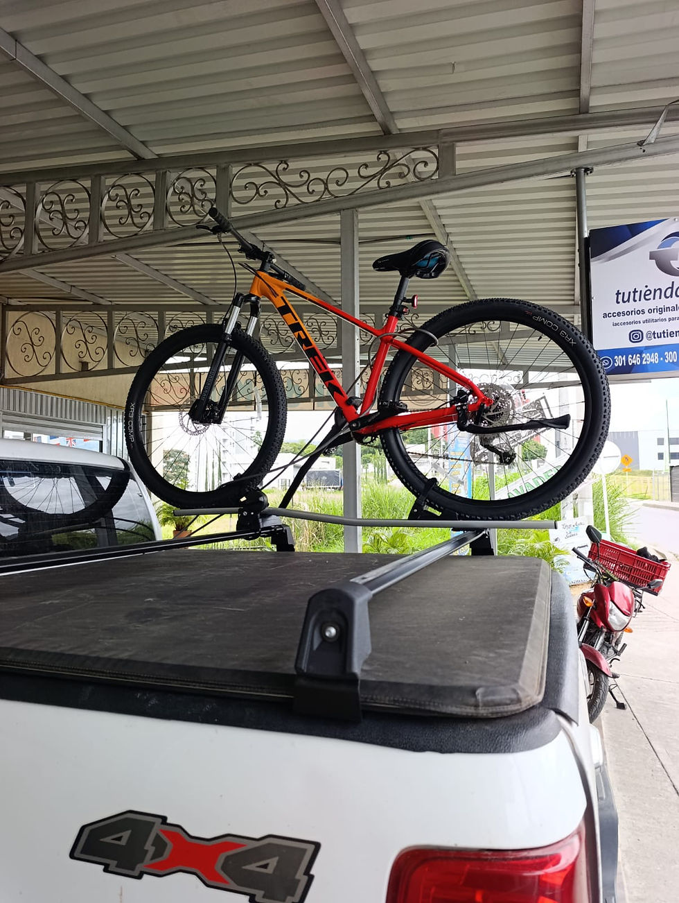 Miniatura: Rack de Platón / Barras Transversales Bepo para Ford Ranger (2013-2023)