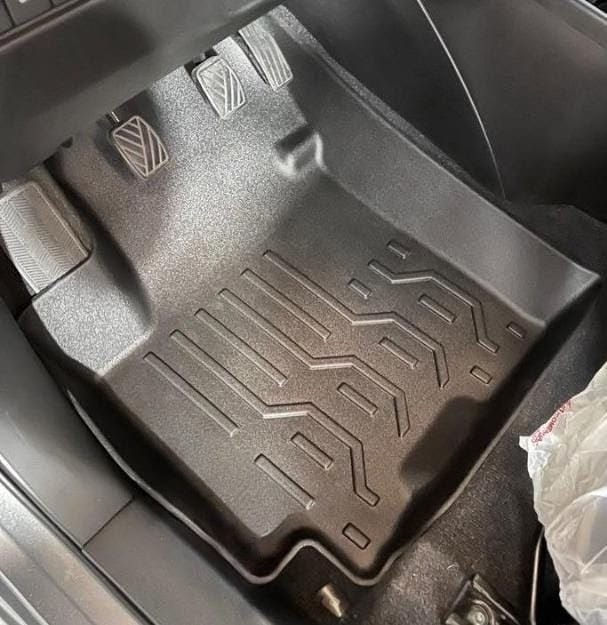 Tapetes Termoformados 1 y 2 Fila Suzuki Swift Hatchback 2021-2024