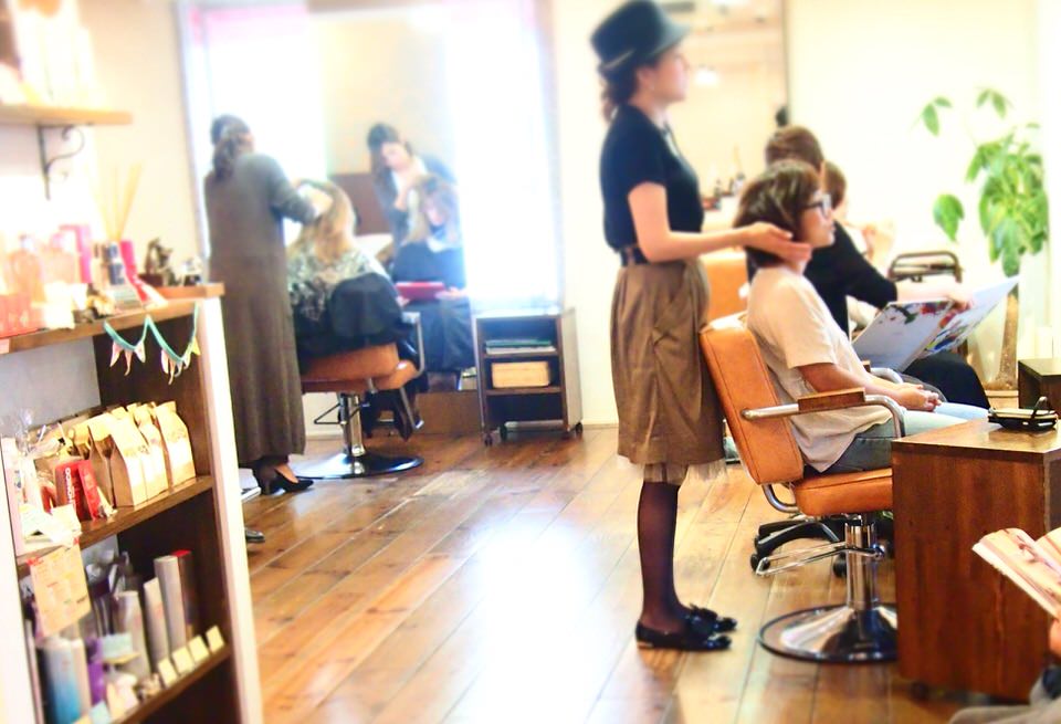 Hair Room Door 大阪心斎橋女性スタッフだけの小さなヘアサロン