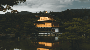 Kinkakuji-Tempel in Kyoto: Ein Besuch des „Goldenen Pavillon“