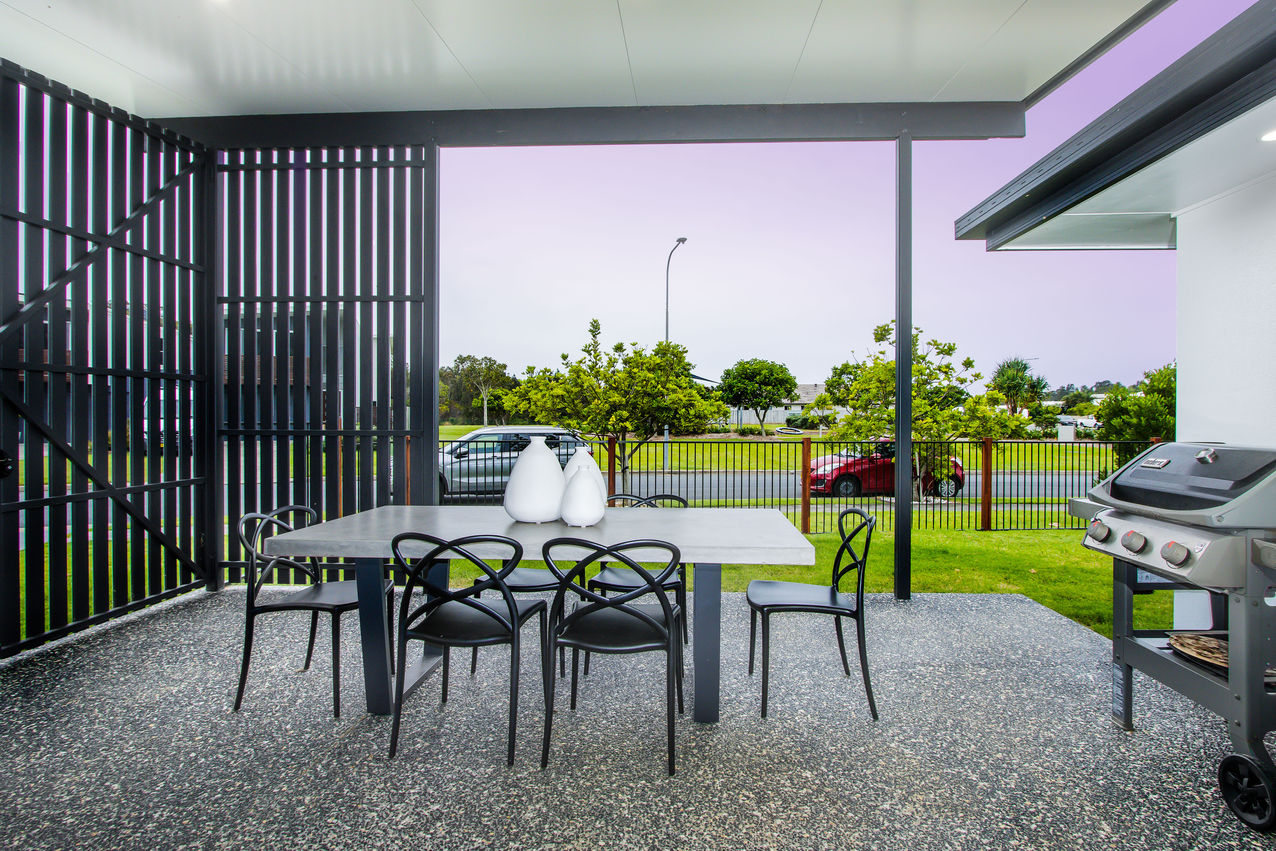 patio 3.jpg