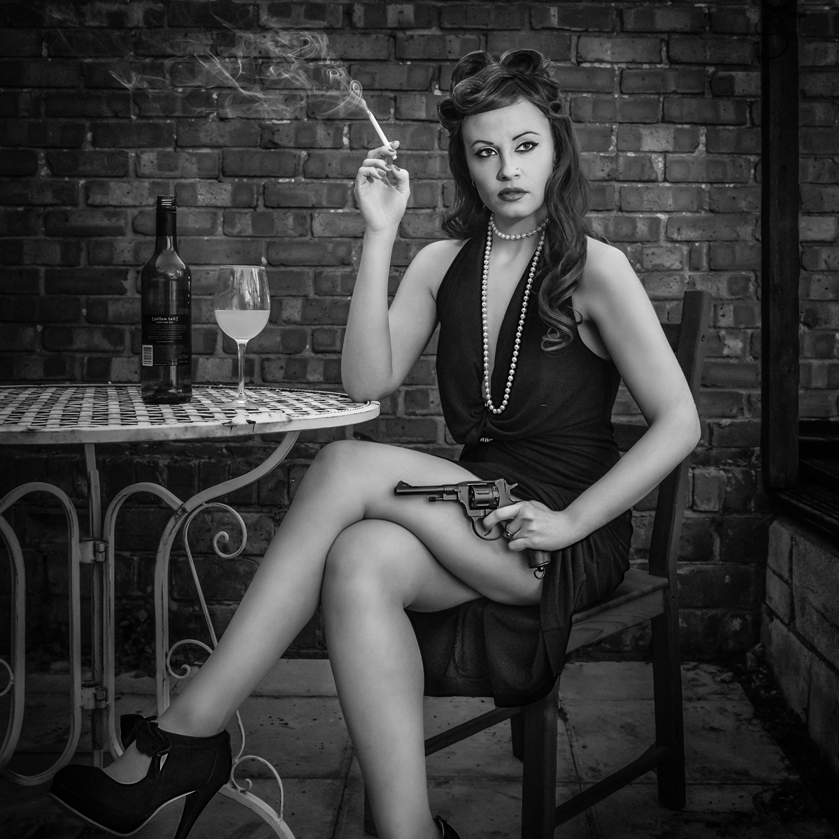 Film Noir Deadly Rendevous